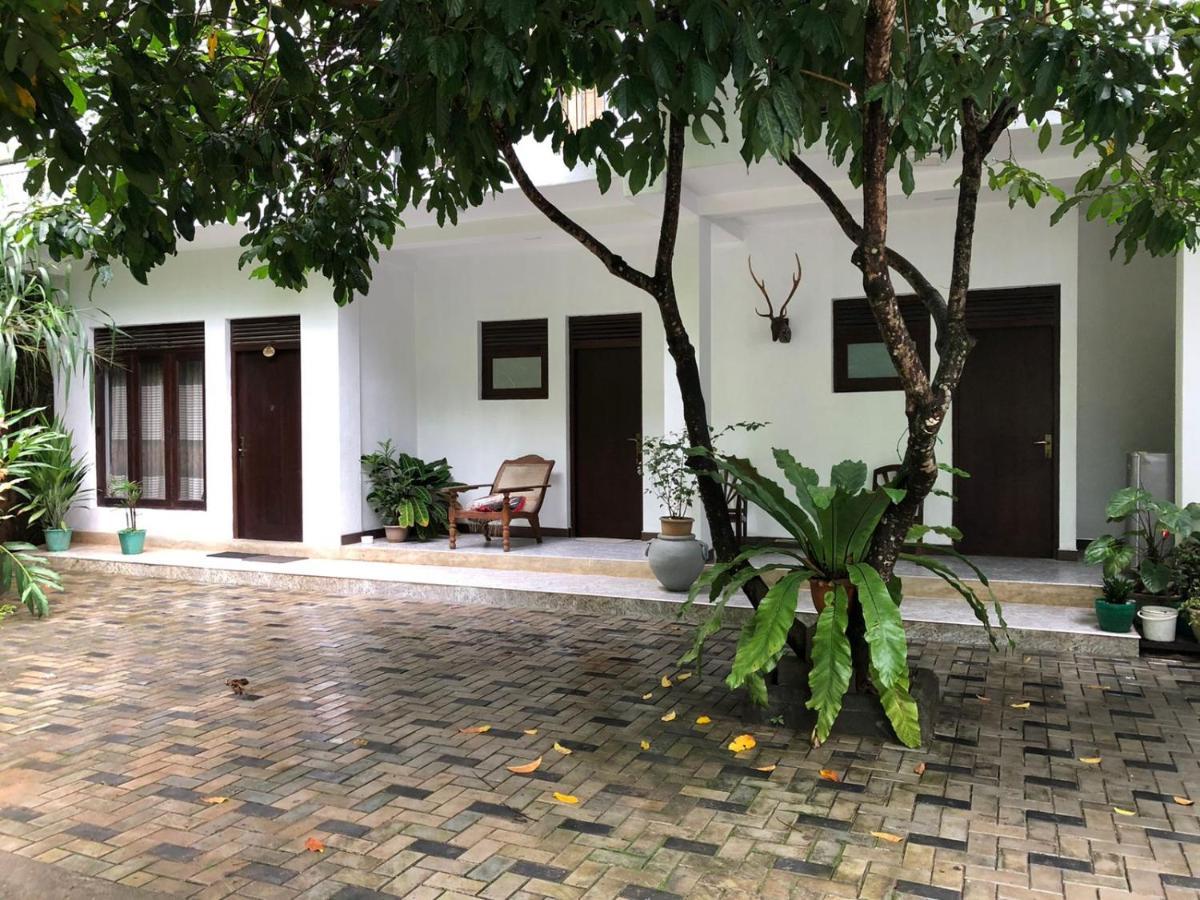 Appartamento Anniewatte House Kandy Esterno foto