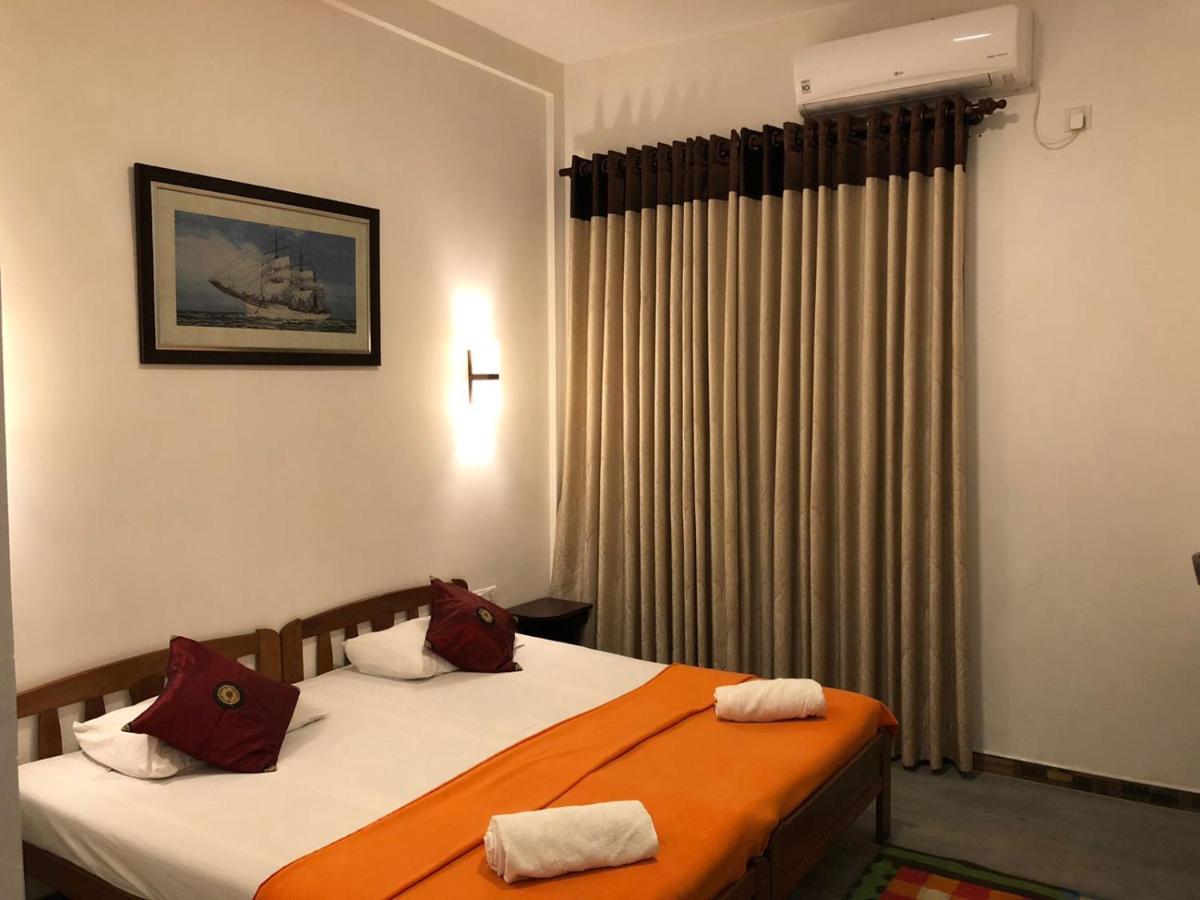 Appartamento Anniewatte House Kandy Esterno foto