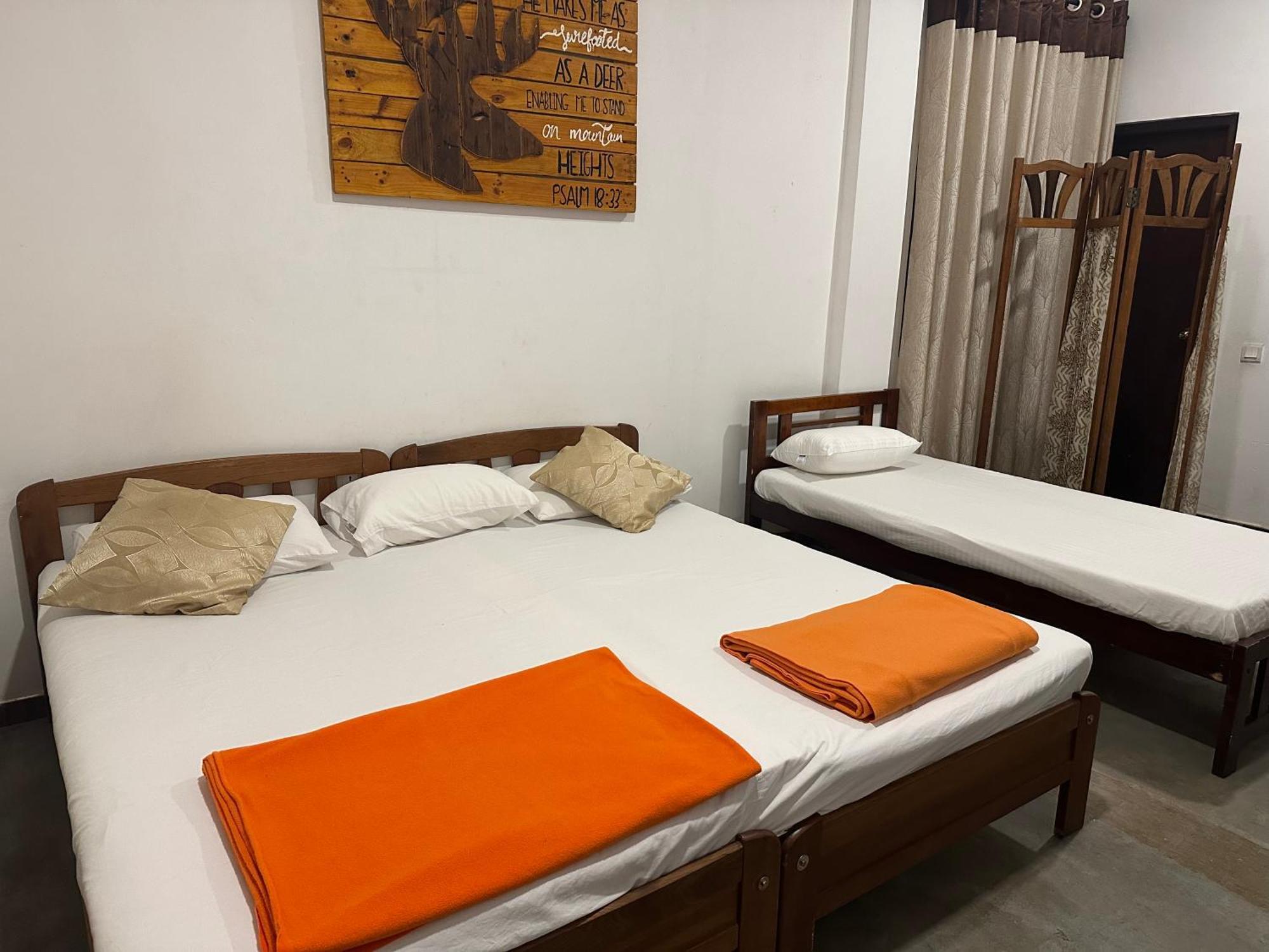 Appartamento Anniewatte House Kandy Esterno foto