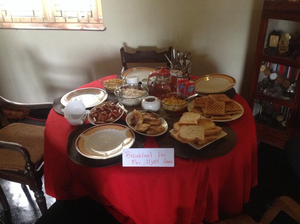 Appartamento Anniewatte House Kandy Esterno foto